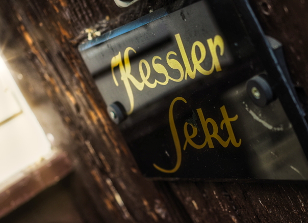 Historisches Schild Kessler Sekt